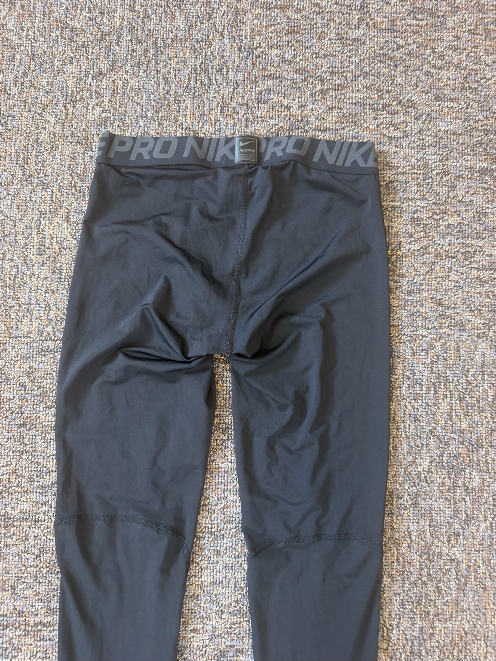 Nike Pro Men’s Compression Tights 3/4 Length Size Medium with White Swoosh - Picture 8 of 8